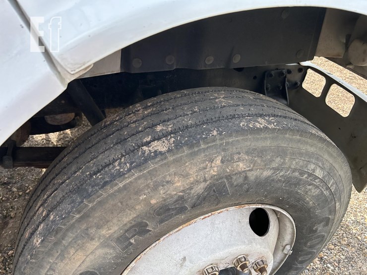 1995-international-4700-image-5