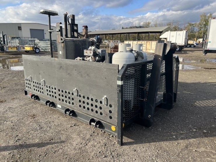 roll-off-thermoplastic-pre-melter-image-2