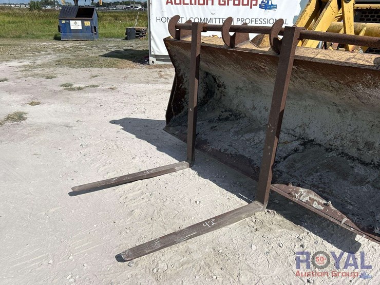 2005-deere-310g-image-29