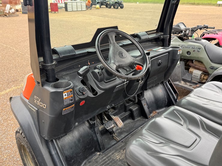 kubota-rtv-x900-image-17