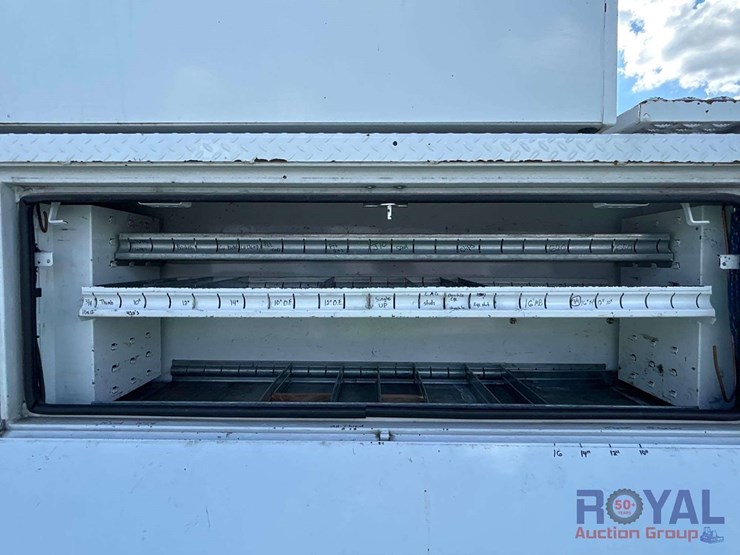 2016-freightliner-m2-106-altec-am50-50ft.-insulated-material-handling-bucket-truck-image-29