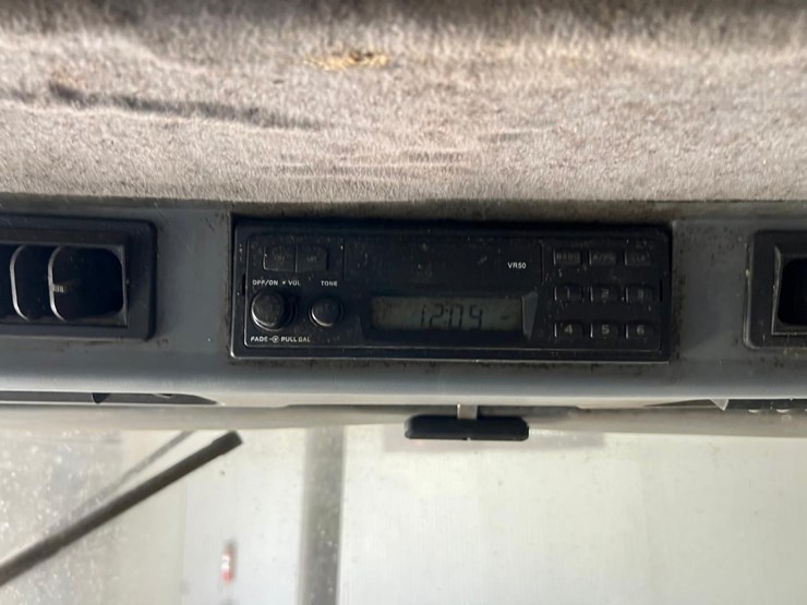 case-ih-5230-image-27