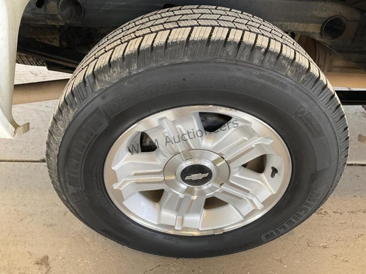 2013-chevrolet-silverado-1500-image-8