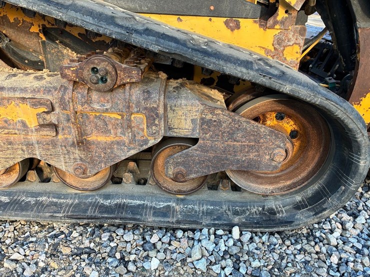 caterpillar-259d-image-13