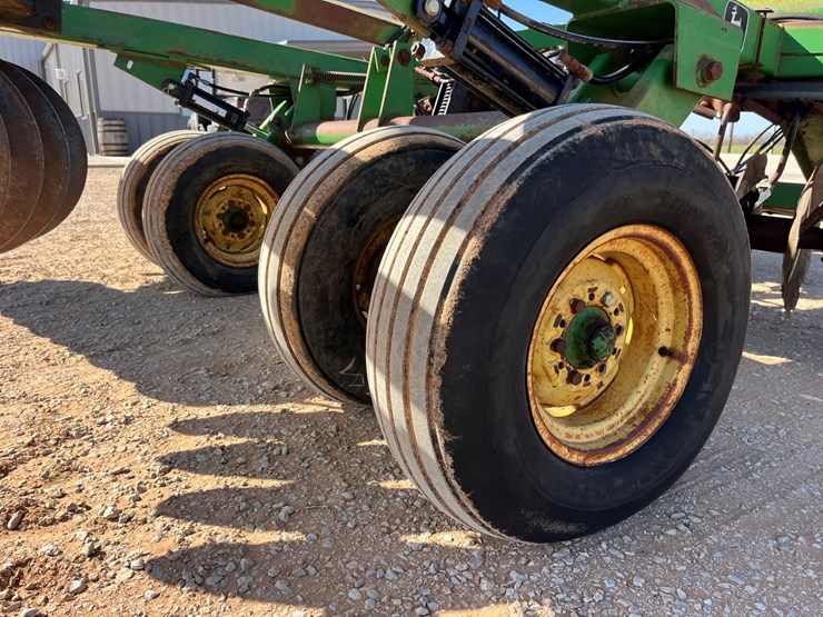 1995-john-deere-630-image-6