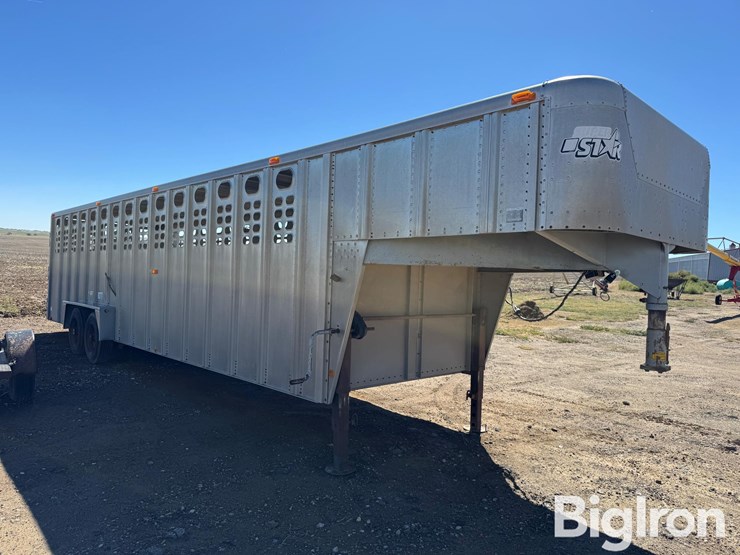 1993-wilson-livestock-trailer-image-3