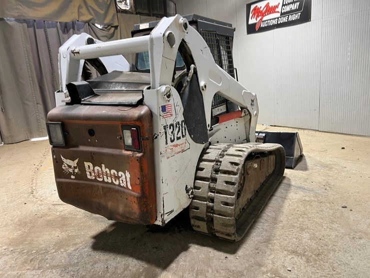 bobcat-t320-image-5