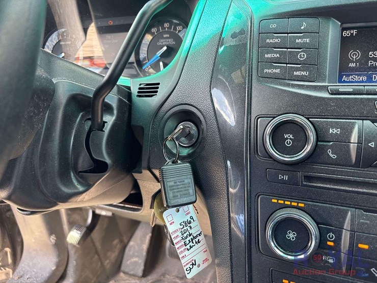 2017-ford-explorer-image-15