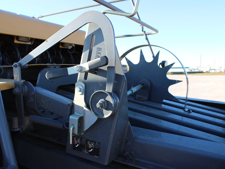 challenger-lb34b-image-45