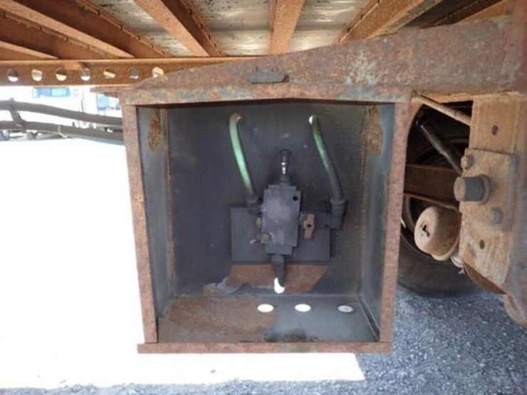 2011-manac-53-ft-image-15