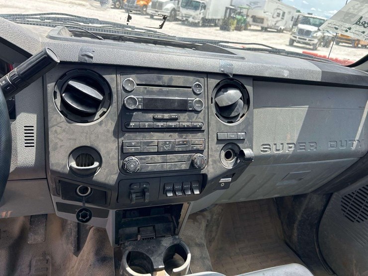 2016-ford-f450-image-15