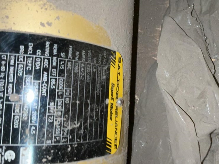 #172-•-new-electric-motors-and-overhead-door-springs-image-19