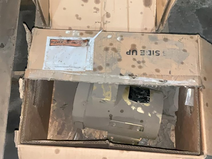 #172-•-new-electric-motors-and-overhead-door-springs-image-2