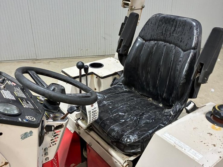 ventrac-4200-image-17