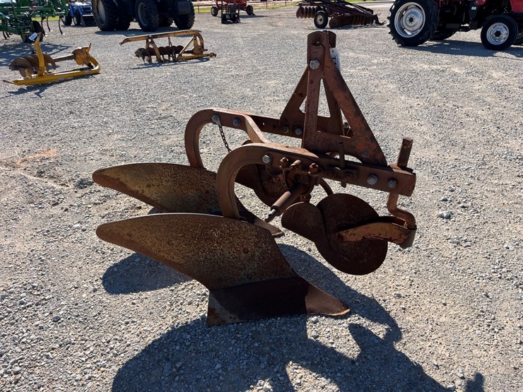 #t13965-•-dearborn-plow-image-2