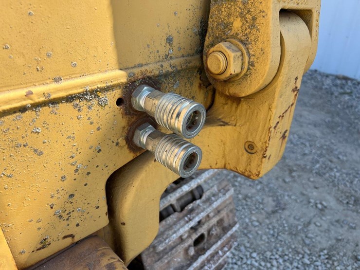 caterpillar-935b-image-18