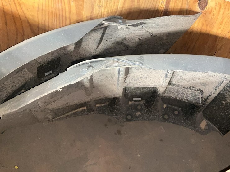 #229-•-rear-fenders-image-3