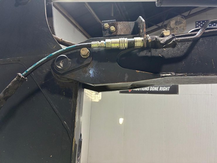 2016-deere-50g-image-20