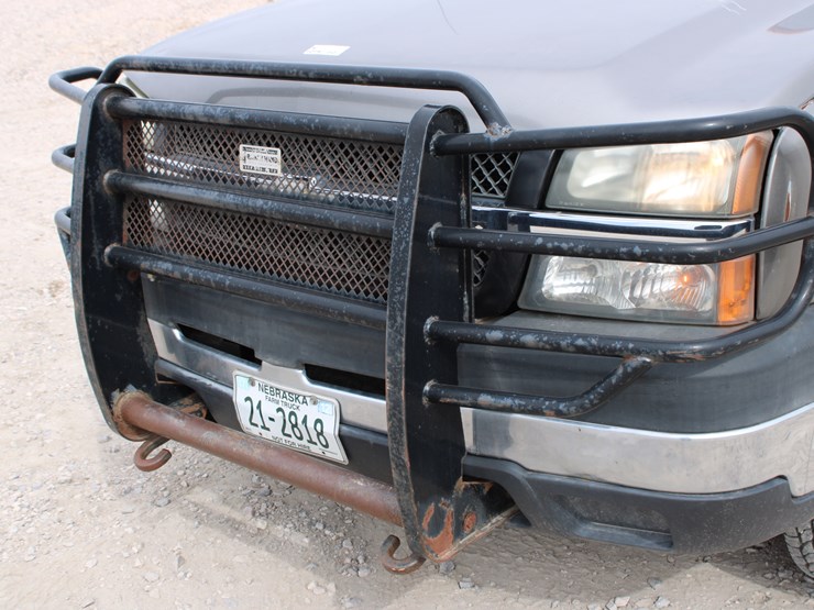 2006-chevrolet-3500-image-16