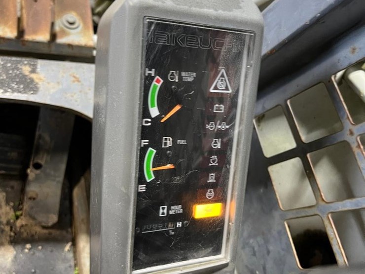 takeuchi-tl130-image-23