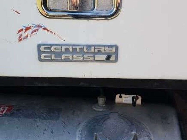 1997-freightliner-image-12