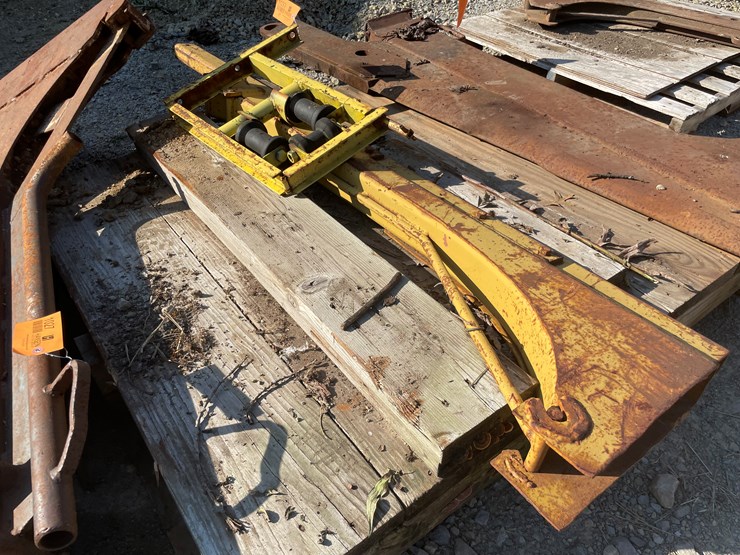 #1033-•-cable-plow-parts-image-1