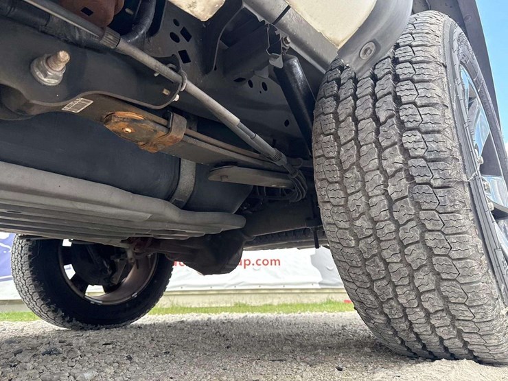 2013-ford-f150-image-35