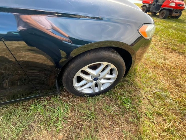 2014-ford-fusion-se-(at,-2.5l,-miles-read-170449,-image-11