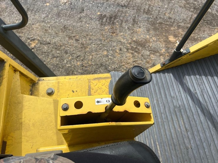 2001-bomag-bw141ad-2-image-26