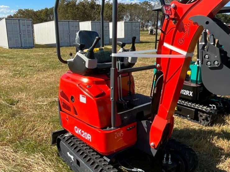 unused-cfg-qk20r-mini-excavator-(rato-image-4