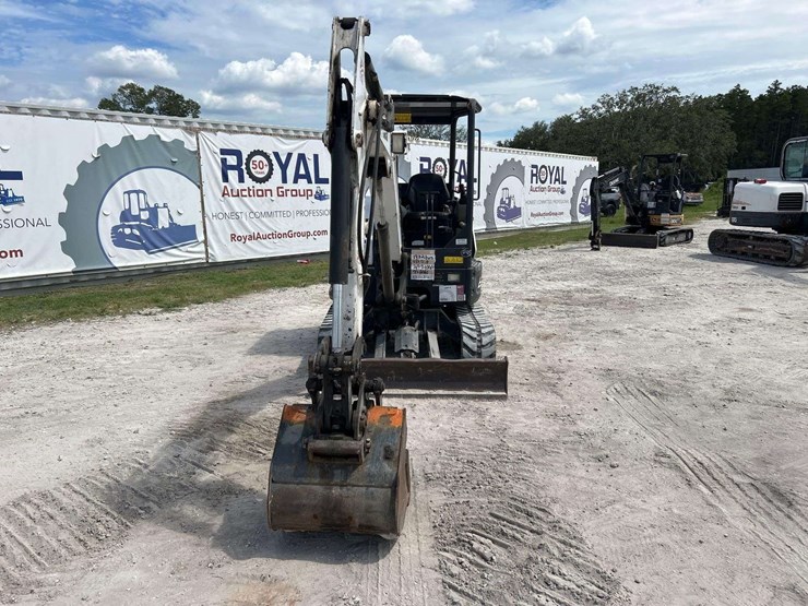 2019-bobcat-e32i-image-19