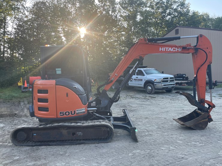 2019-hitachi-zx50u-5n-image-4