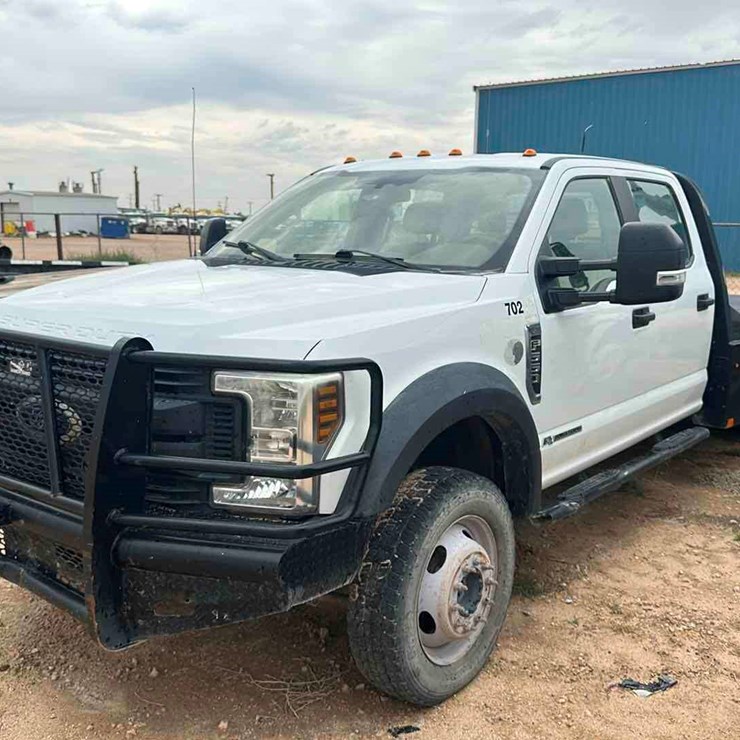 2019 FORD F550