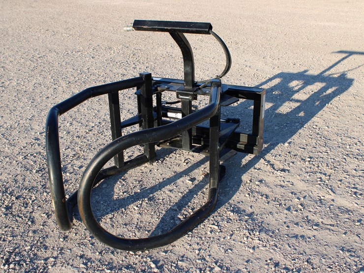 #2098-•-#2098--worksaver-ssbh2072-wrapped-bale-grabber-skid-steer-attach,-like-new-image-1