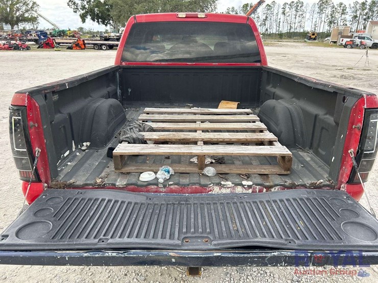 2003-chevrolet-1500-image-21