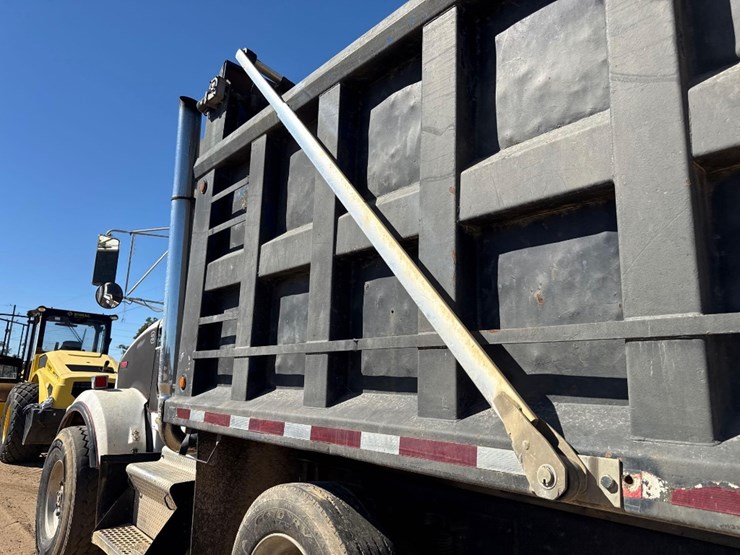 kenworth-t800-image-20