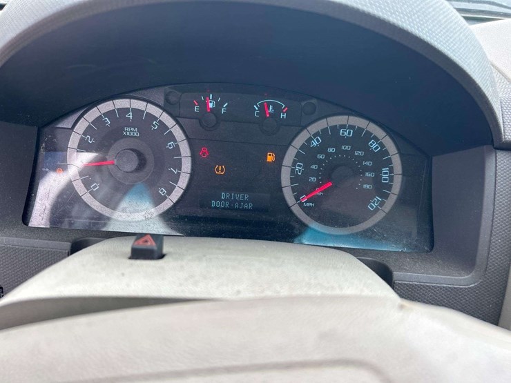 2011-ford-escape-xlt-image-12