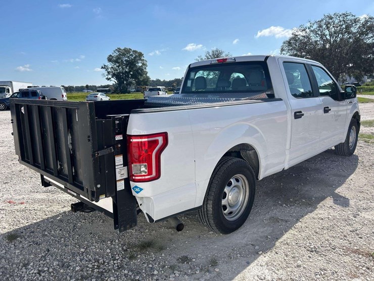 2017-ford-f150-image-3