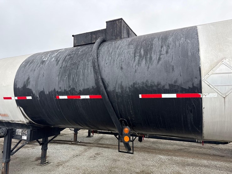 1989-fruehauf-tanker-image-7