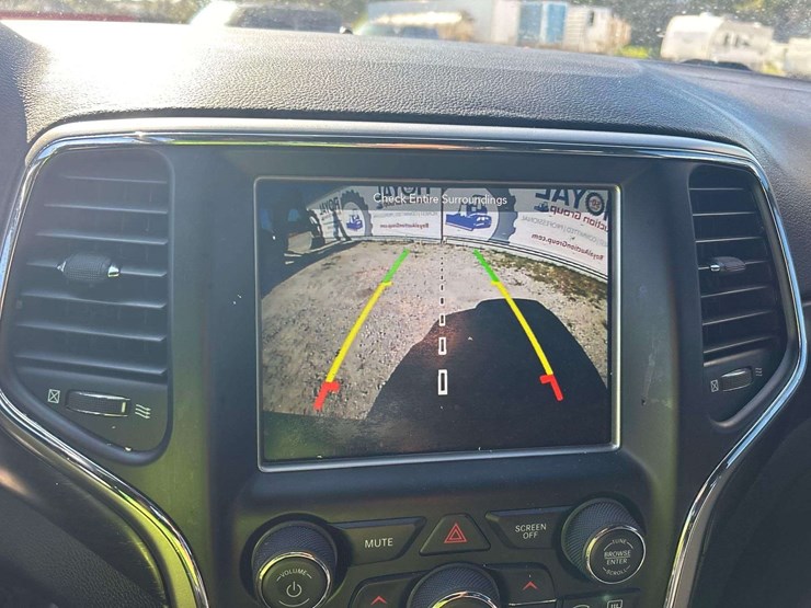 2018-jeep-grand-cherokee-image-17