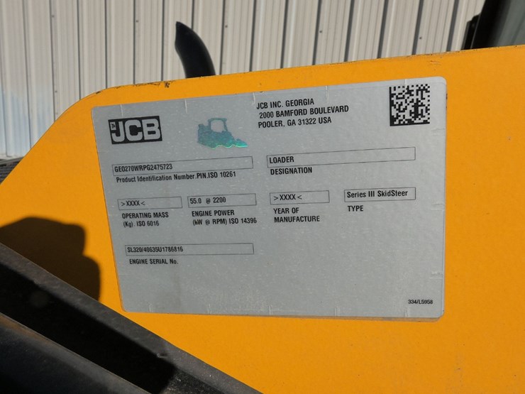 2017-jcb-3ts-8w-image-3