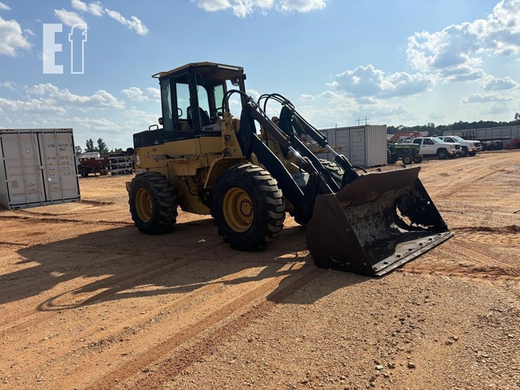 caterpillar-it24f-image-7