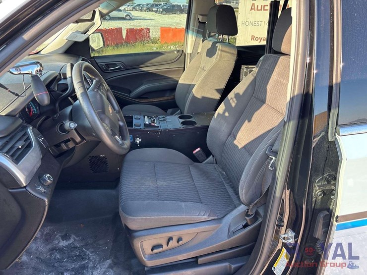 2018-chevrolet-tahoe-image-12