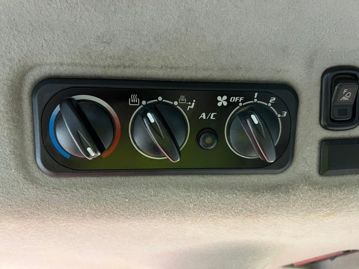 kubota-l5740-image-35