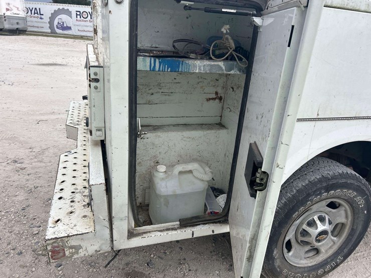 2019-chevrolet-silverado-image-28