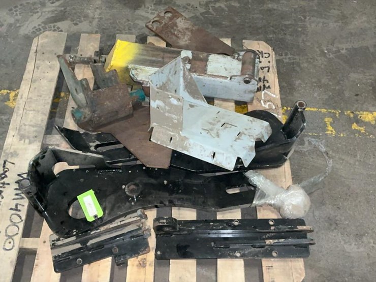 #157-•-wm-4000-log-turner-arms-and-parts-image-1