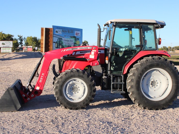 massey-ferguson-4610-image-2