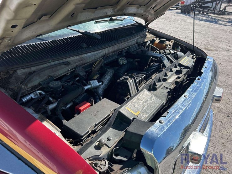 2009-ford-e450-image-9