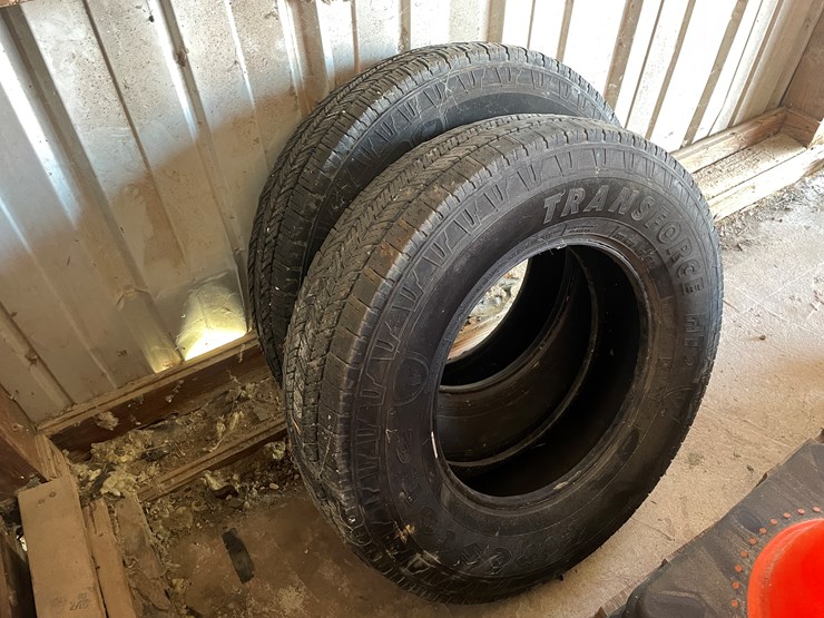 #1056-•-(2)-firestone-lt235/80r17-tires-image-2