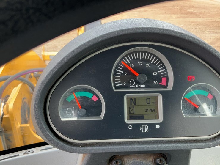 2013-caterpillar-924k-image-17